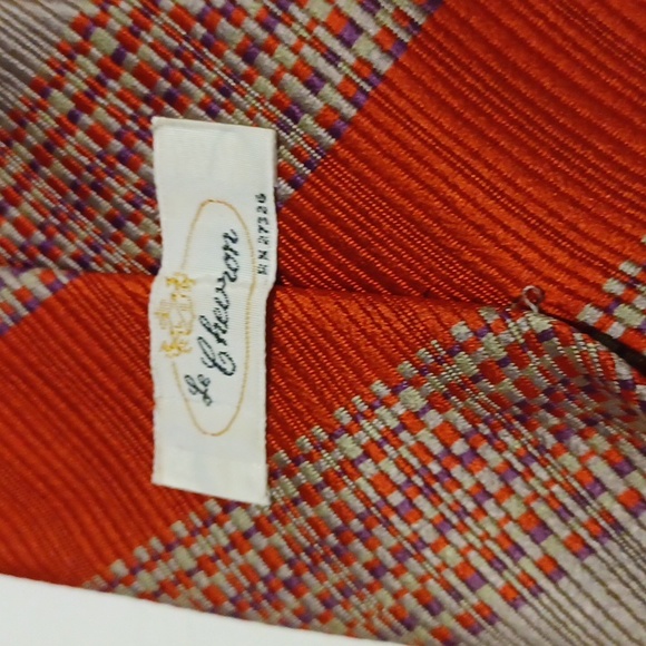 Le Chevron Men's 100% Polyester Tie - Picture 6 of 9